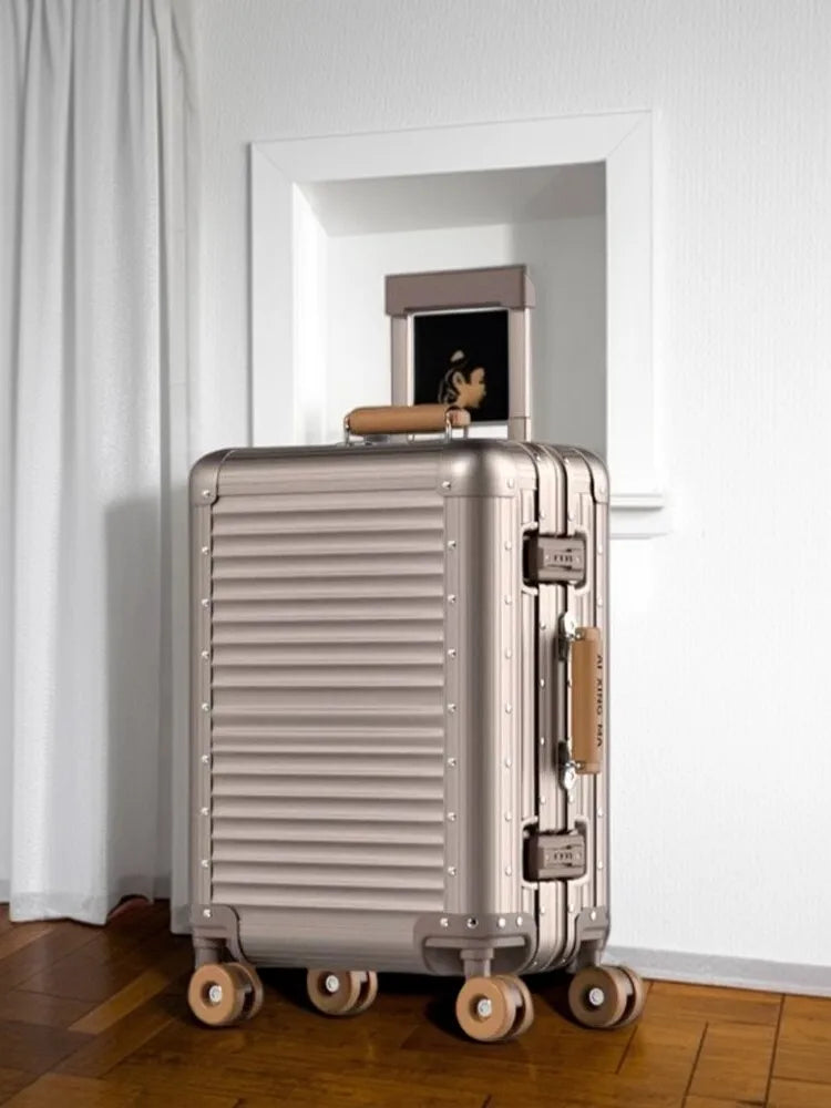 SteelGuard Pro 20” – 4.3kg | Mala de Mão em Alumínio com TSA